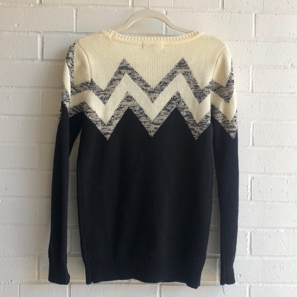 BB Dakota Broderick Sweater - Picture 4 of 6